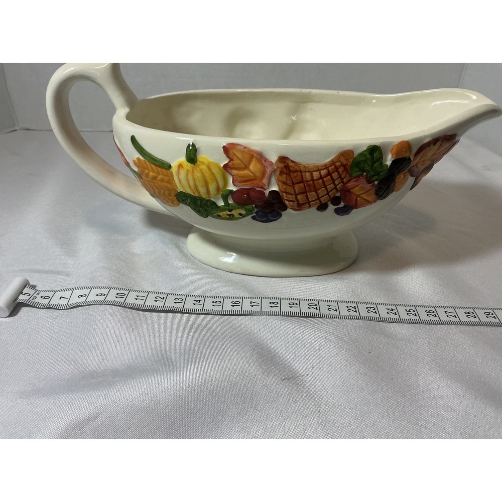Publix Markets Thanksgiving Pilgrim Cornucopia Ceramic Gravy Boat Harvest Decor